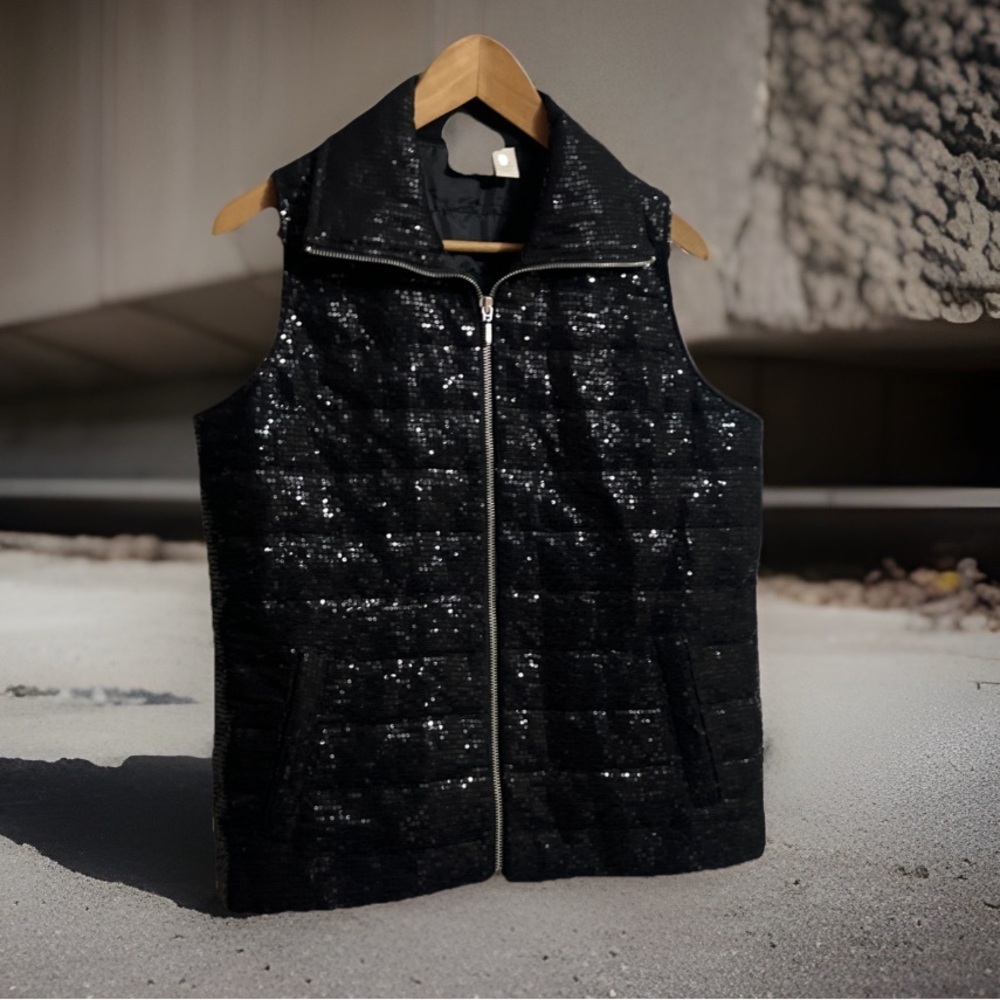 Chico's Black Sequin Quilted Vest Sz 1 US 8-10 M Women